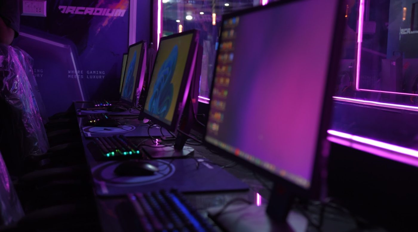 Arcadium gaming zone Karachi - 360Hz gaming monitors by ViderGG